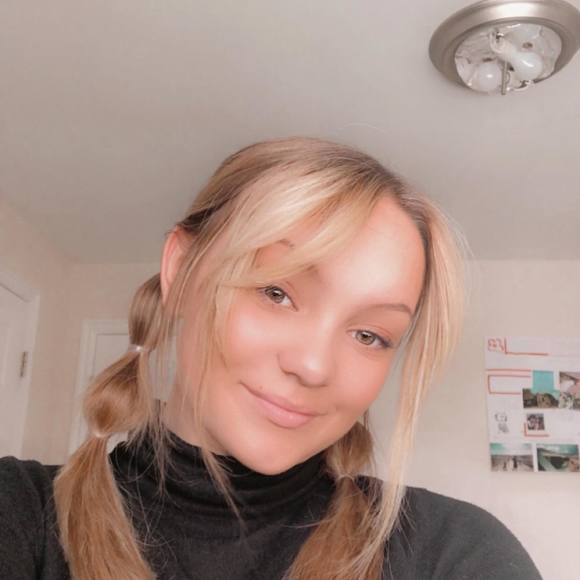 Meet your Posher, Rynn - Picture 1 of 1